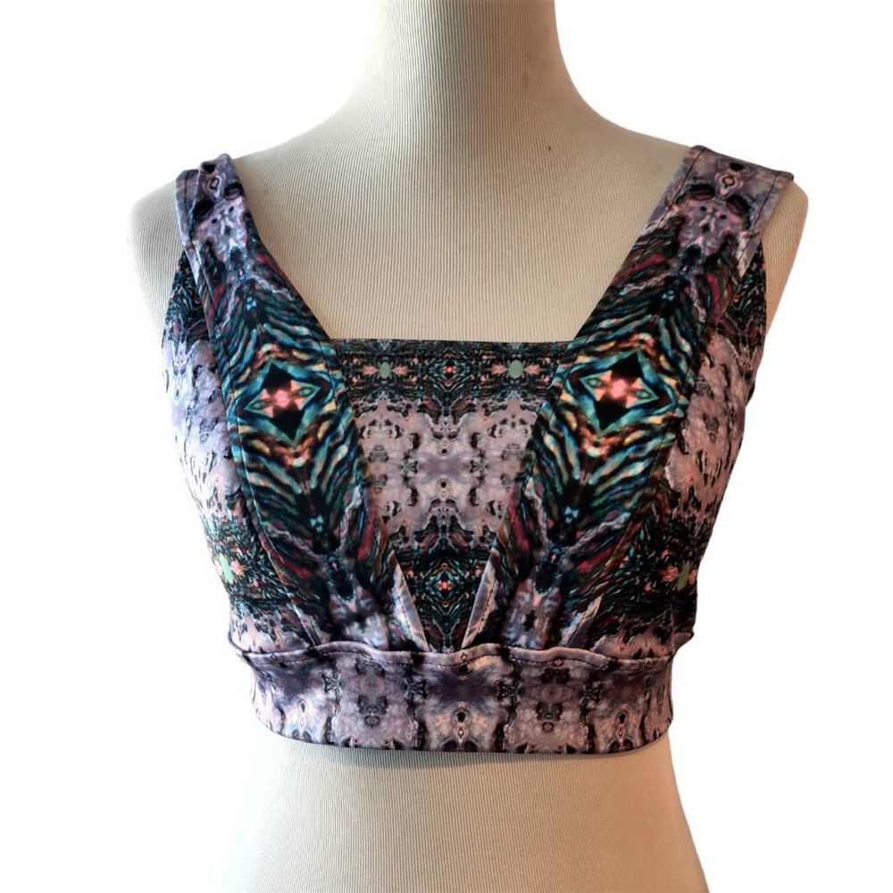 Artscow Amy Lundstrom Womens NWT Abstract Watercolor Crop Top Sports Bra M